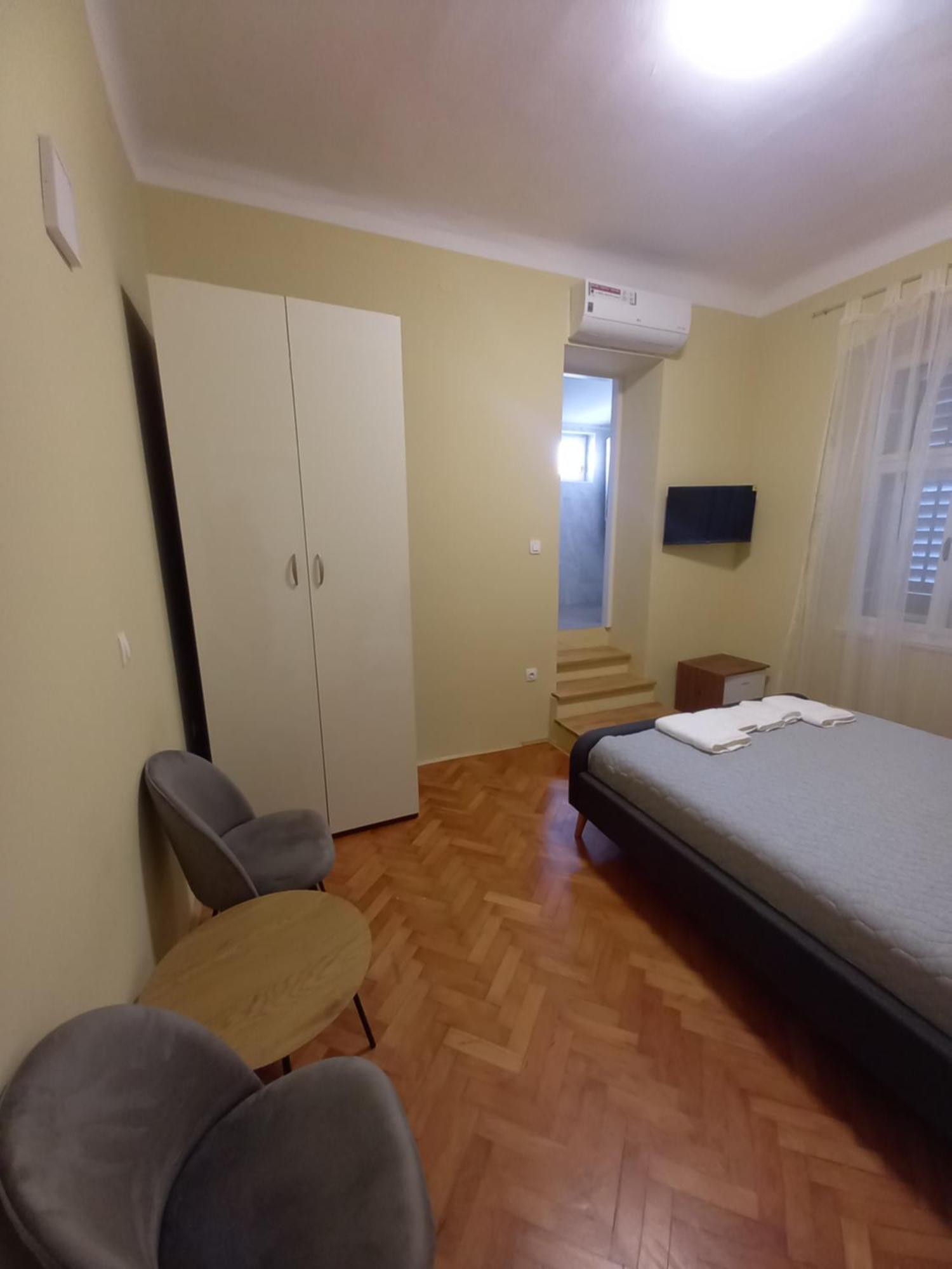 PUY Oskar Amphitheater Apartments And Rooms With Free Parking חדר תמונה