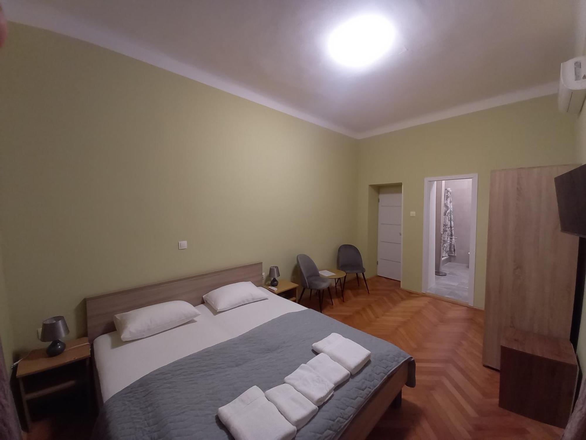 PUY Oskar Amphitheater Apartments And Rooms With Free Parking חדר תמונה