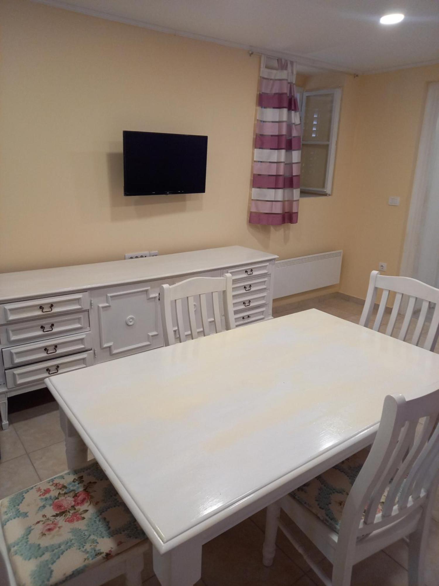 PUY Oskar Amphitheater Apartments And Rooms With Free Parking חדר תמונה